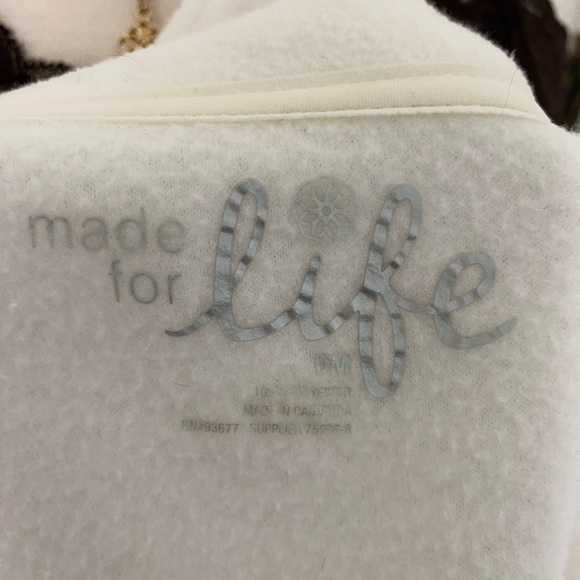 Hike bike boat in this spring vest by Made for Life cream zip up pockets vest M - Picture 8 of 9